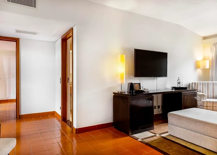 Pousada Forte Horta 4*