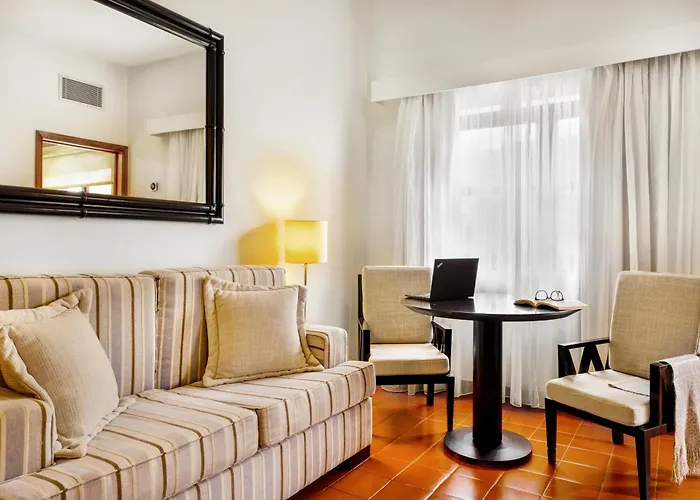 Pousada Forte Horta 4*